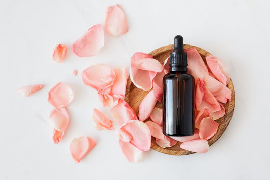 The Benefits of Switching to Premium Perfume Oils for Your Signature Scent