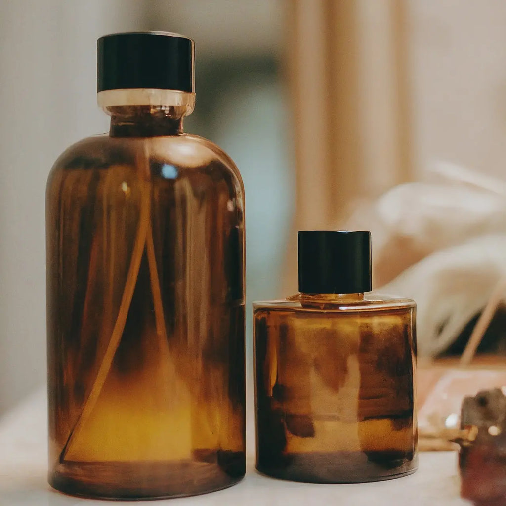 The Secret Behind the Longevity of Luxury Fragrance Oils on Your Skin
